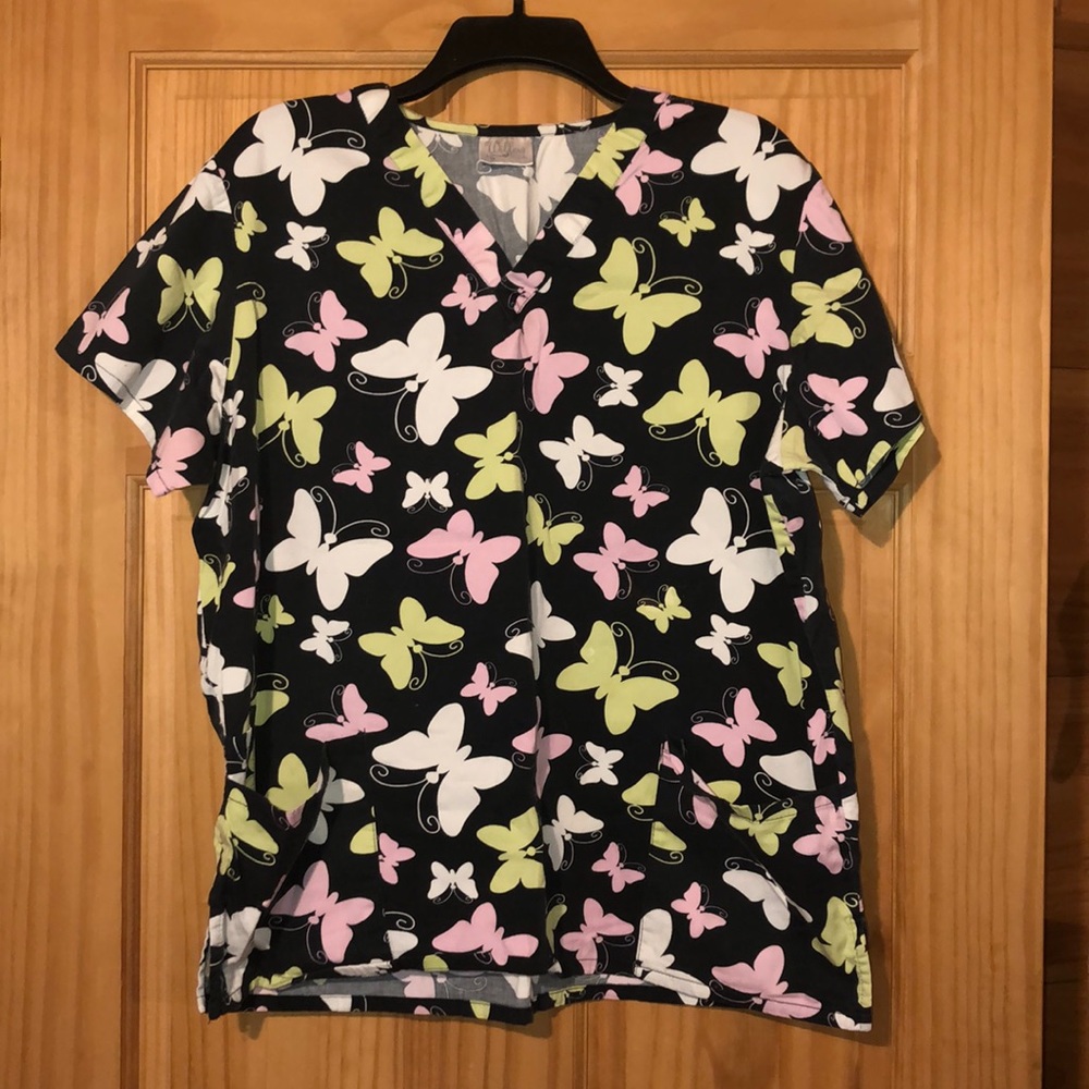 Willow Brook scrub top